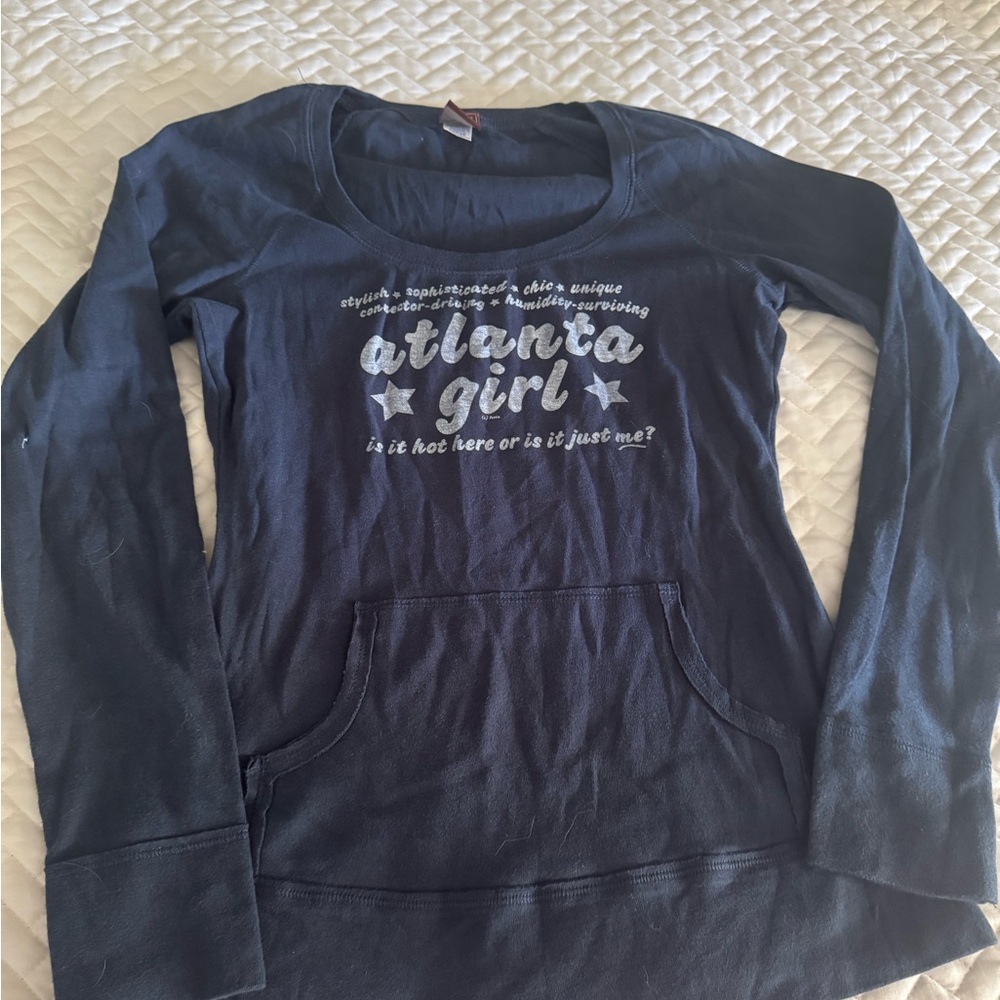 Atlanta girl retro Navy Women's Crew Neck long sleeve t shirt